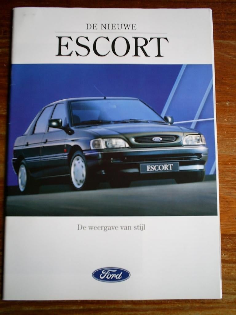 Ford Escort De Nieuwe Weergave Van Stijl o.a. RS Cosworth, Verzenden, Zo goed als nieuw, Ford