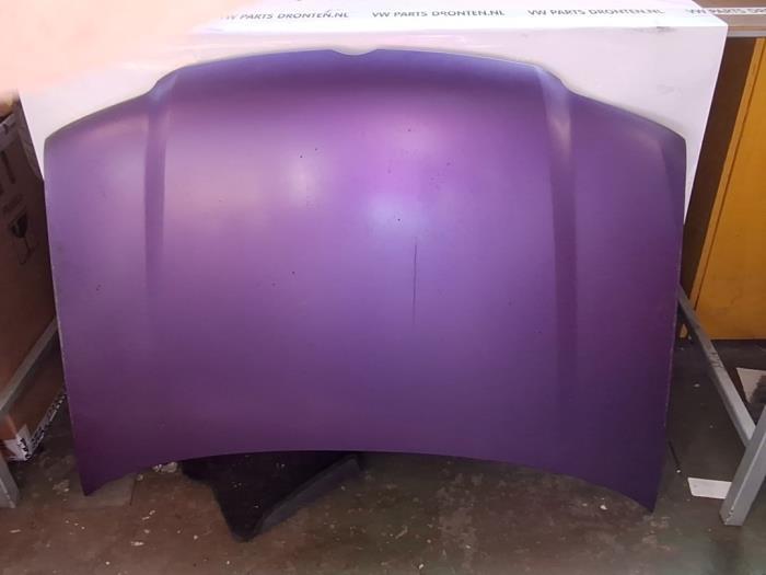 Motorkap van een Volkswagen Polo (LB5N)