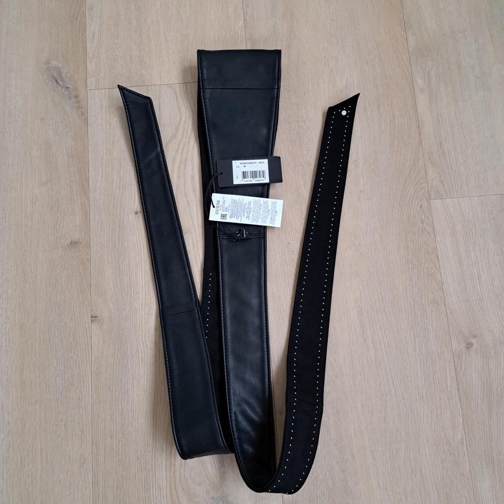 Nieuwe tailleriem van Guess, Guess, Zwart, Nieuw, Tailleriem