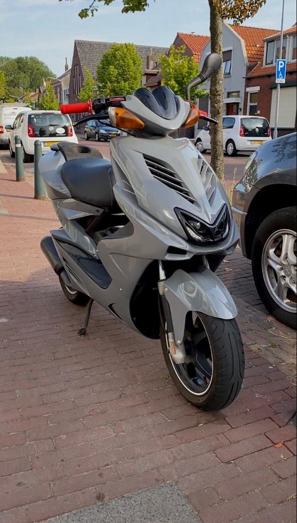 Scooter. GEZOCHT, Fietsen en Brommers, Brommeronderdelen | Scooters, Ophalen of Verzenden, Gebruikt, Overige typen, Overige merken