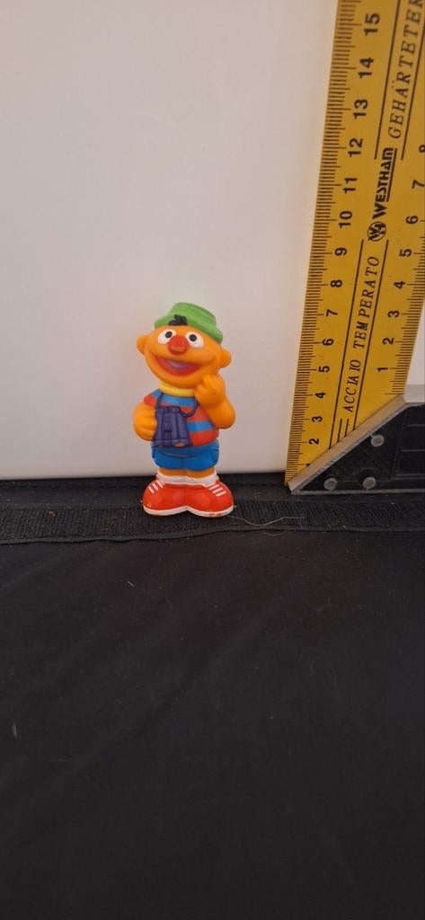 Ernie poppetje verrekijker ernie en bert Sesamstraat (7126), ., Ophalen of Verzenden, Zo goed als nieuw, China
