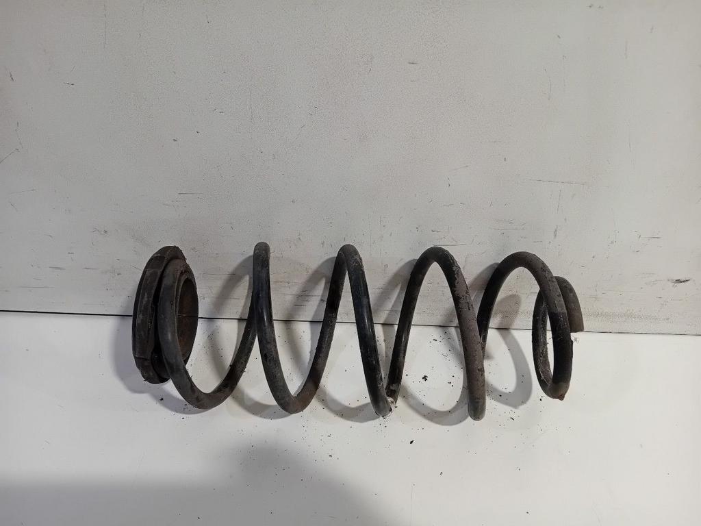 Schroefveer links achter Suzuki Baleno, Auto-onderdelen, Onderdelen@venauto.nl, Van der Ven Autorecycling B.V., Gebruikt, Ettenseweg 76, 4706 PB Roosendaal, The Netherlands