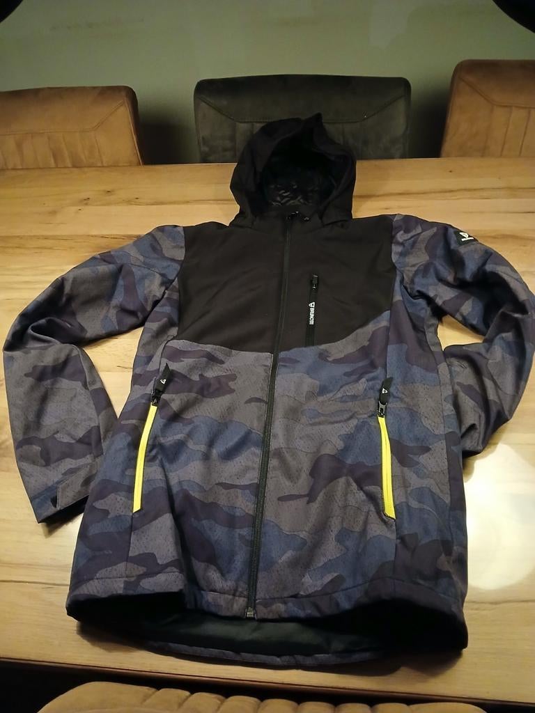 Ski jas / maat 176 / Brunotti, Ophalen of Verzenden, Zo goed als nieuw, Brunotti, Jas