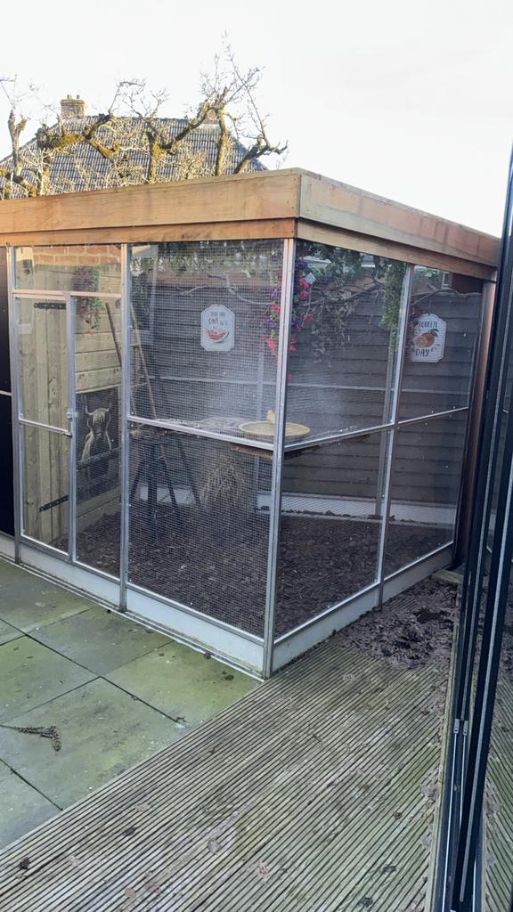 Nette complete Voiliere te koop, Ophalen, Zo goed als nieuw, Aluminium, Volière