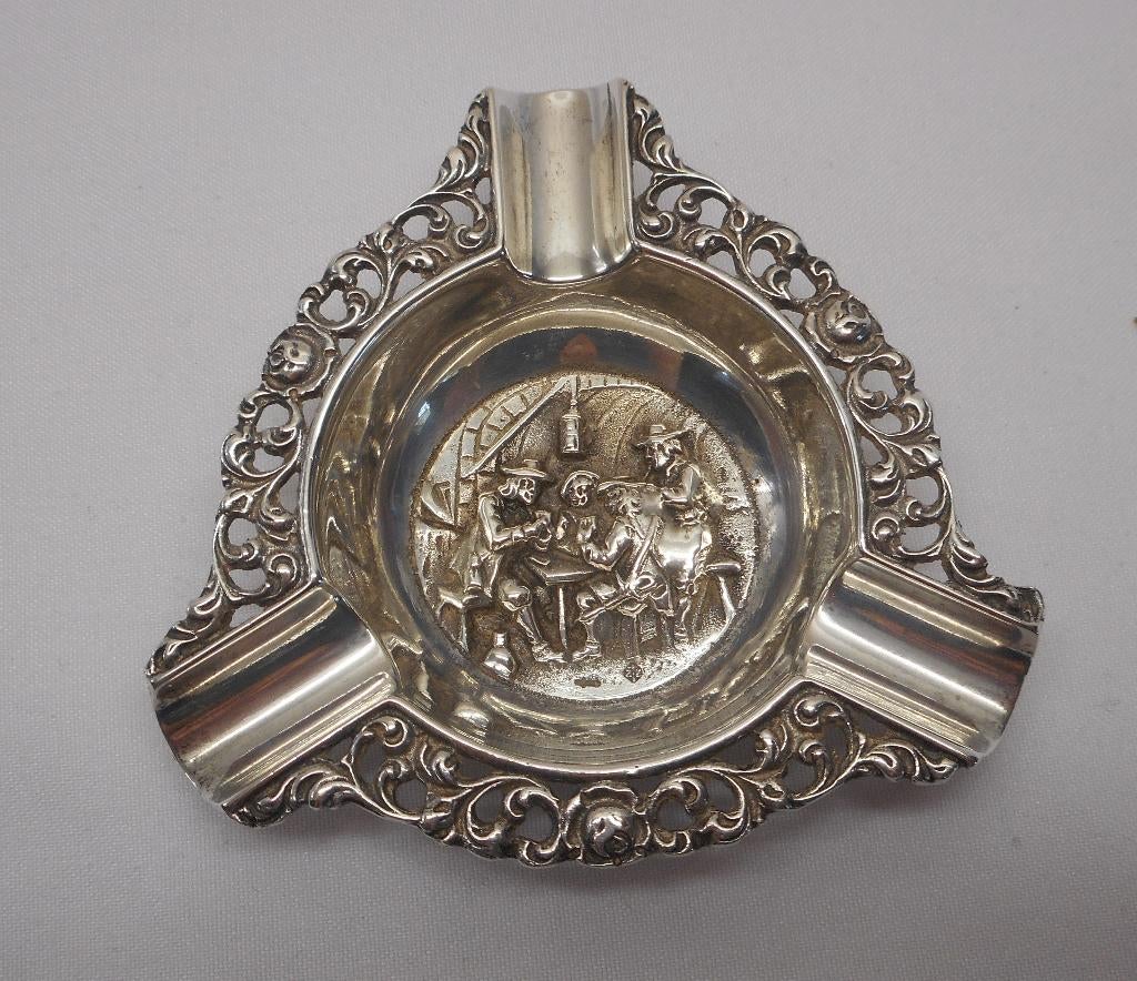 Zilveren massief klein asbakje nr.706, Antiek en Kunst, Verzenden, Zilver