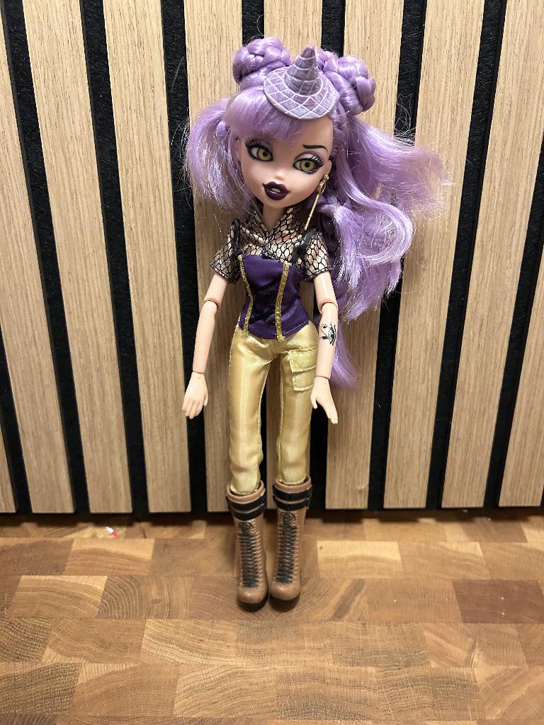 Bratzillaz Yasmina Clairvoya, Ophalen of Verzenden, Gebruikt, Pop