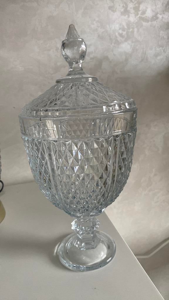 2 glazen stolpen, Ophalen, Zo goed als nieuw