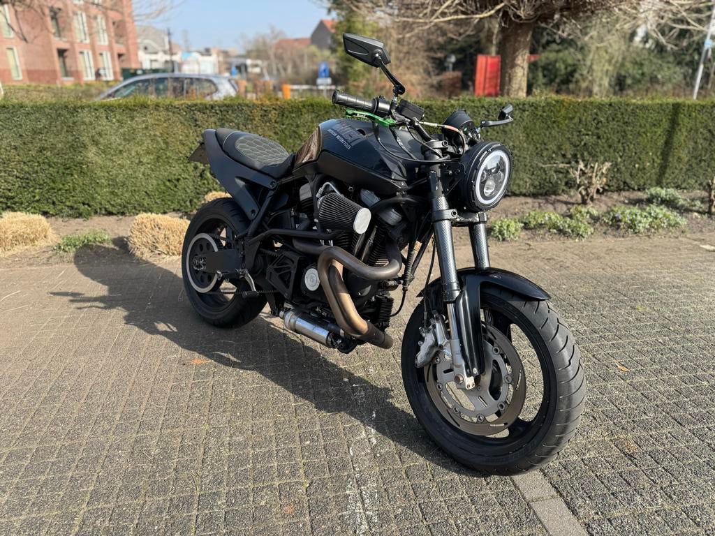 Buell X1 Lightning, Sportuitlaat, 2 cilinders, 1199 cc, Motorrijbewijs A