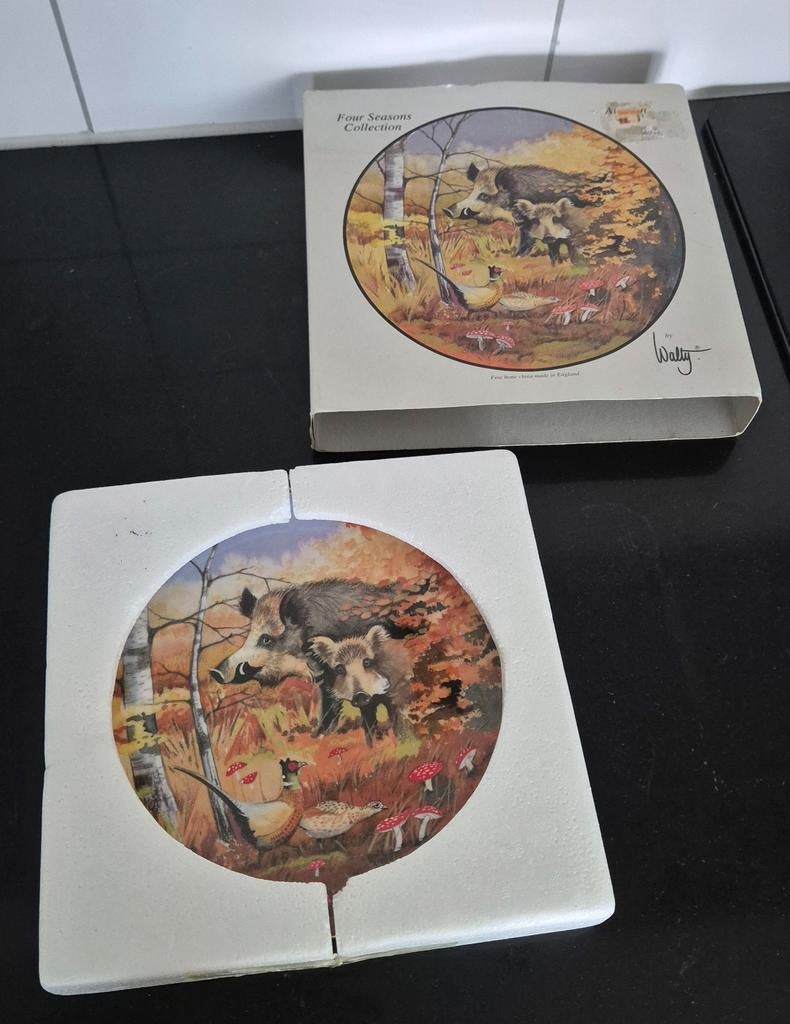 Walty Dudok van Heel Sierbord 'Autumn Swine' (Four Seasons), Ophalen of Verzenden