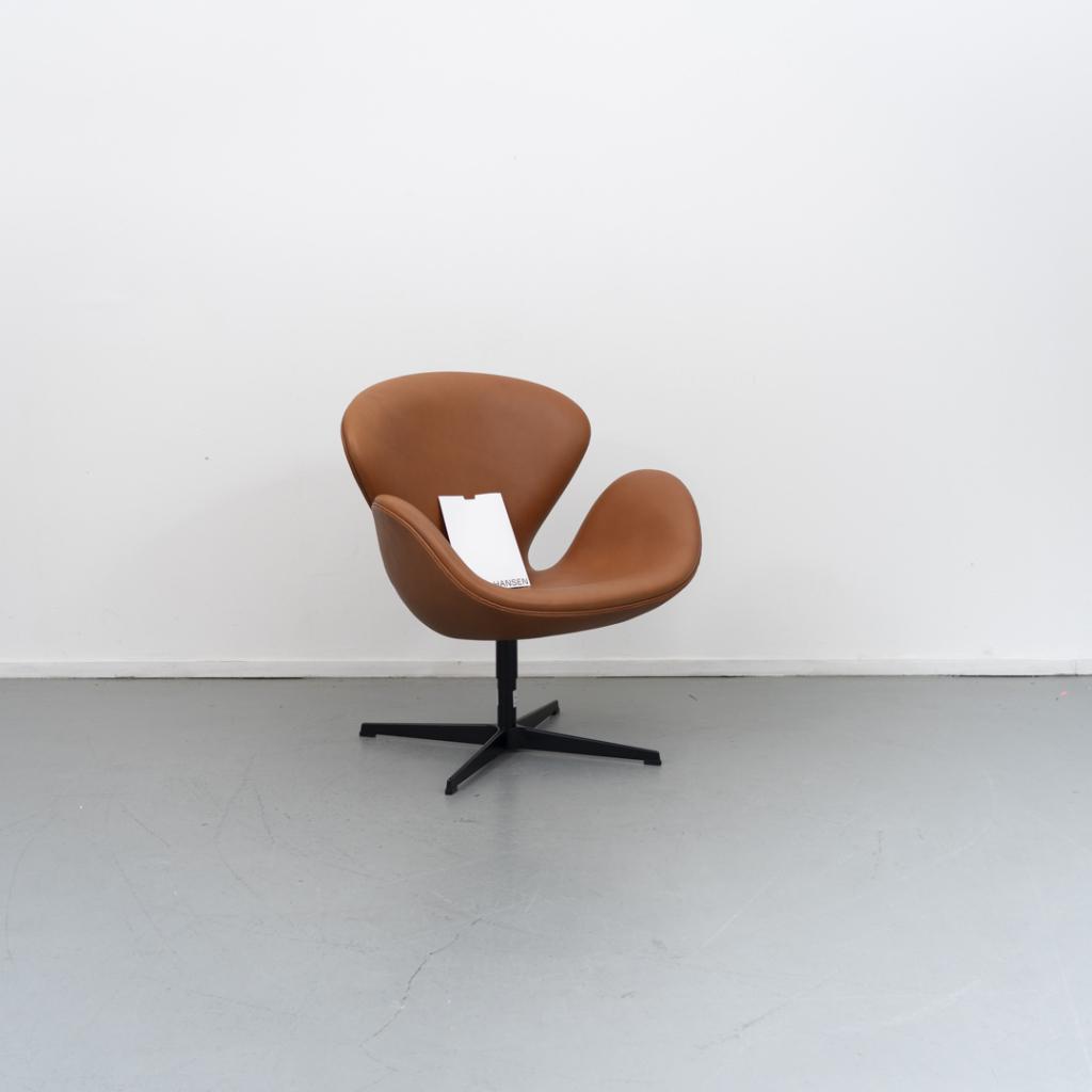 4 Fritz Hansen Swan Chair Walnoot Grace leer Nieuw, Huis en Inrichting, Fauteuils, Niet ingevuld, Niet ingevuld, Nieuw, Leer