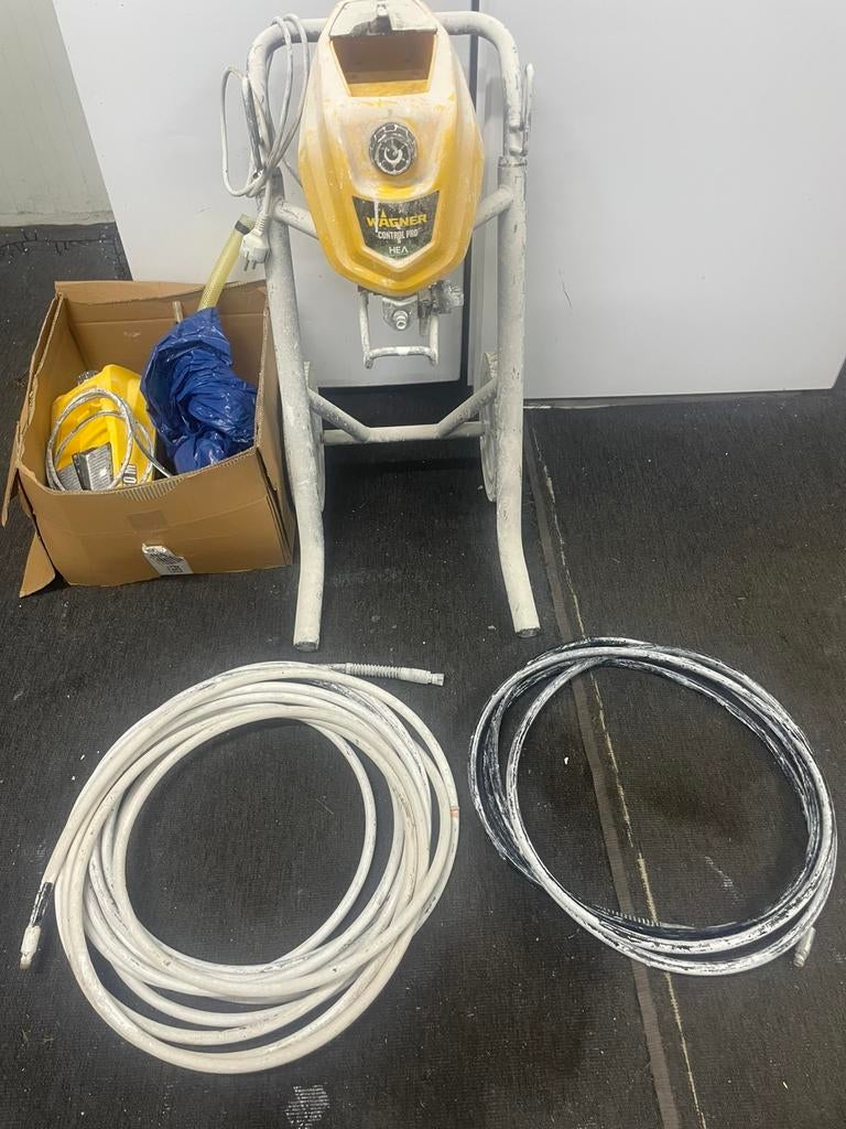 2x Wagner verfspuit(defect), veel onderdelen!!, Ophalen of Verzenden, Gebruikt, Verfspuit of Verfpomp