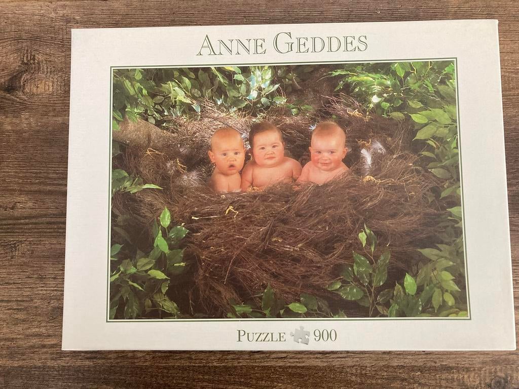117 Anne Geddes puzzel vogelnestjes 900 stuks, Ophalen of Verzenden, 500 t/m 1500 stukjes, Zo goed als nieuw, Legpuzzel