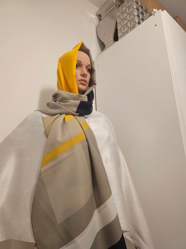 Cardion merk sjaal, Ophalen of Verzenden, Zo goed als nieuw, Maat 46/48 (XL) of groter, Sjaal