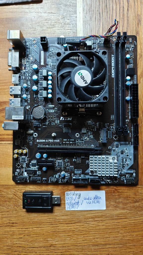 Budget set MSI B450 met AMD Athlon, stock cooler, Computers en Software, Moederborden, Gebruikt, DDR4, Ophalen of Verzenden, Micro-ATX