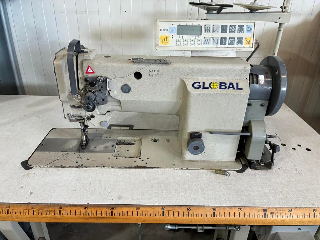 Industrie naaimachine global, Ophalen, Zo goed als nieuw, Naaimachine, Overige merken