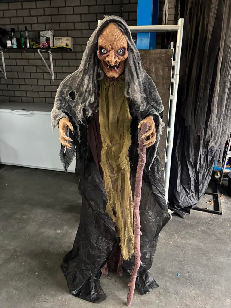 Halloween animatronic heks, Ophalen, Zo goed als nieuw, Halloween of Griezel