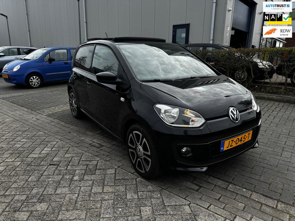 Volkswagen Up! 1.0 high up! BlueMotion INCL NWE APK!, Voorwielaandrijving, Stof, Gebruikt, 840 kg