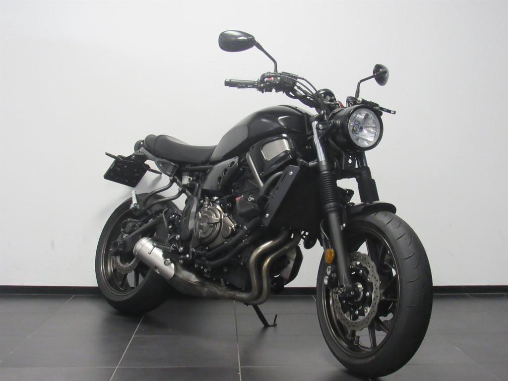 Yamaha XSR 700 - foto 2