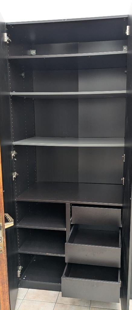 Pax kast zwart bruin, Ophalen, Met plank(en), Gebruikt, Overige materialen