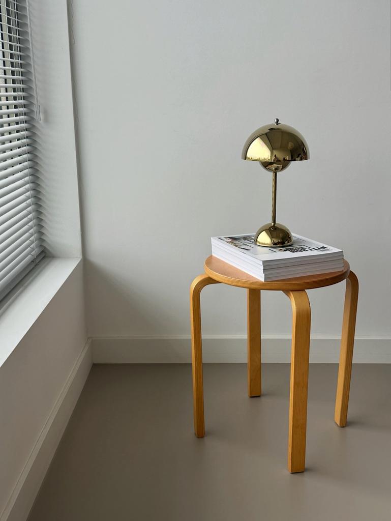Vintage Ikea Frosta Alvar Aalto stijl houten kruk tafeltje, Ophalen of Verzenden, Zo goed als nieuw, Hout