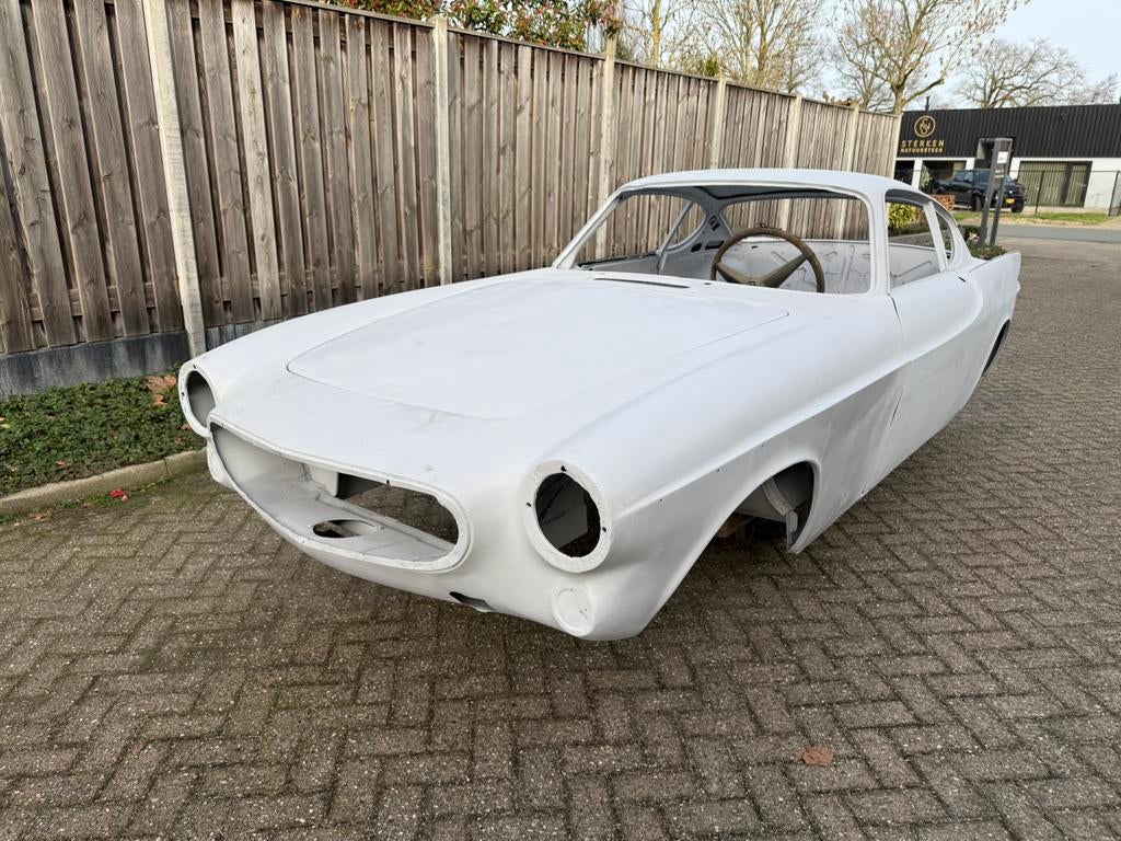 Volvo P1800 S restauratie project 1966, Achterwielaandrijving, Zwart, Wit, Leder