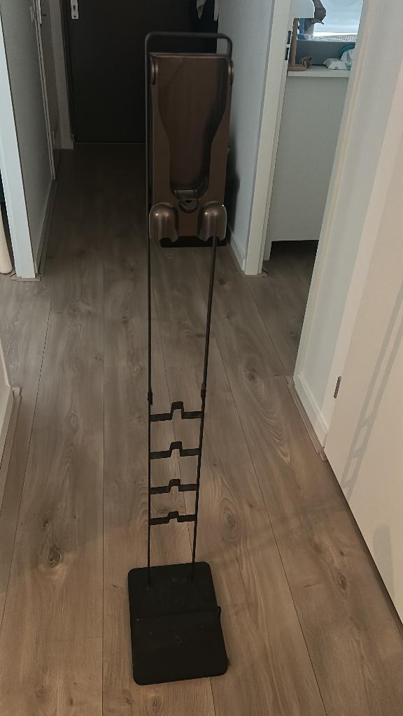 Rek voor Dyson steelstofzuiger, Ophalen, Zo goed als nieuw, Stofzuiger