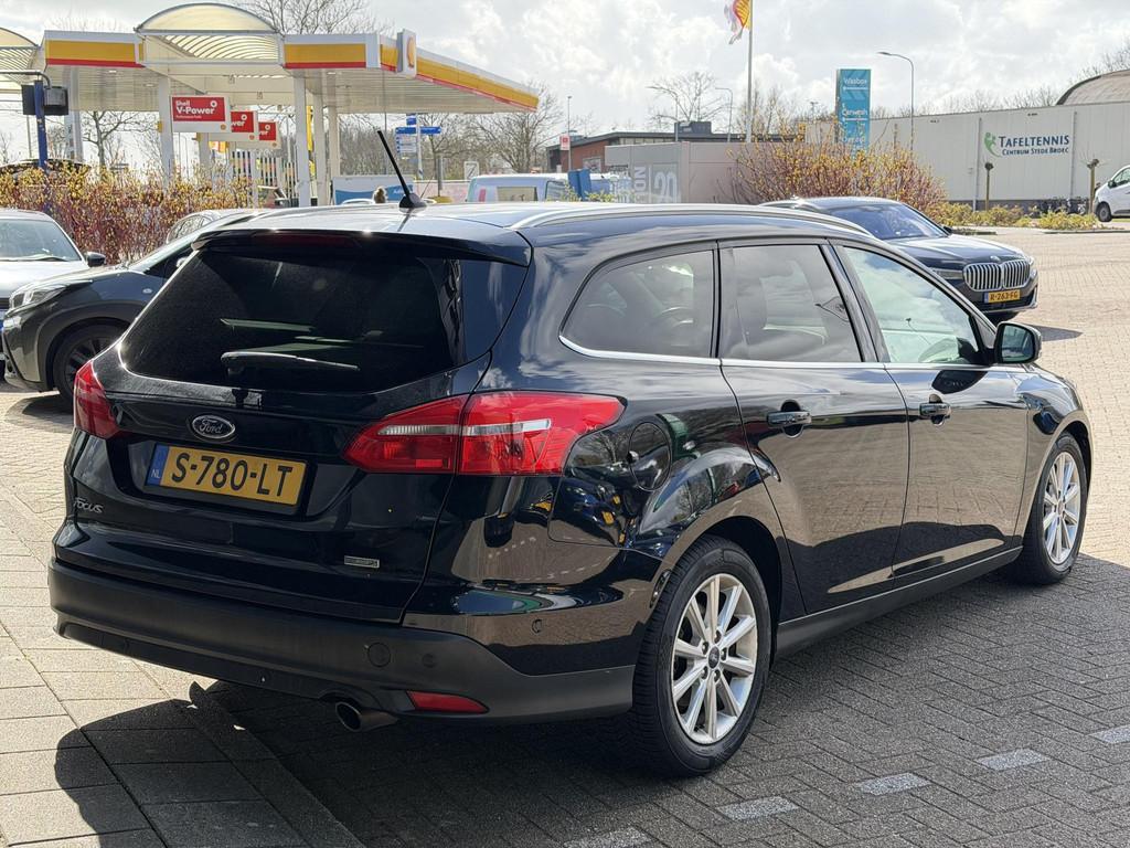 Ford Focus Wagon 1.5 Titanium, Auto's, Stof, 4 cilinders, 150 pk, Zwart