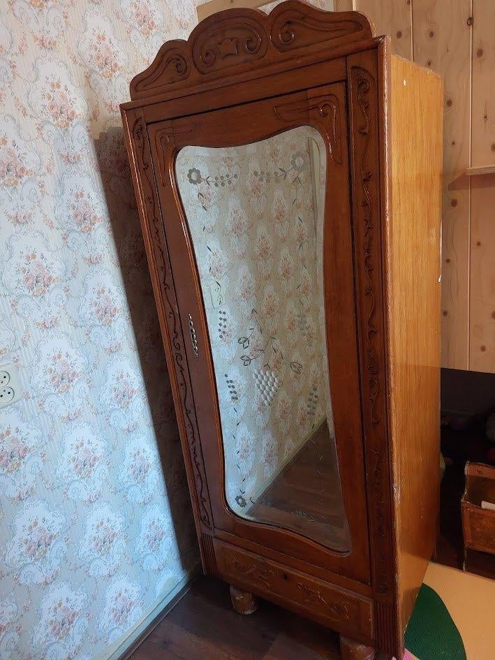 Prachtige kuif kast met geslepen spiegel kast, Antiek en Kunst, Antiek | Meubels | Kasten, Ophalen