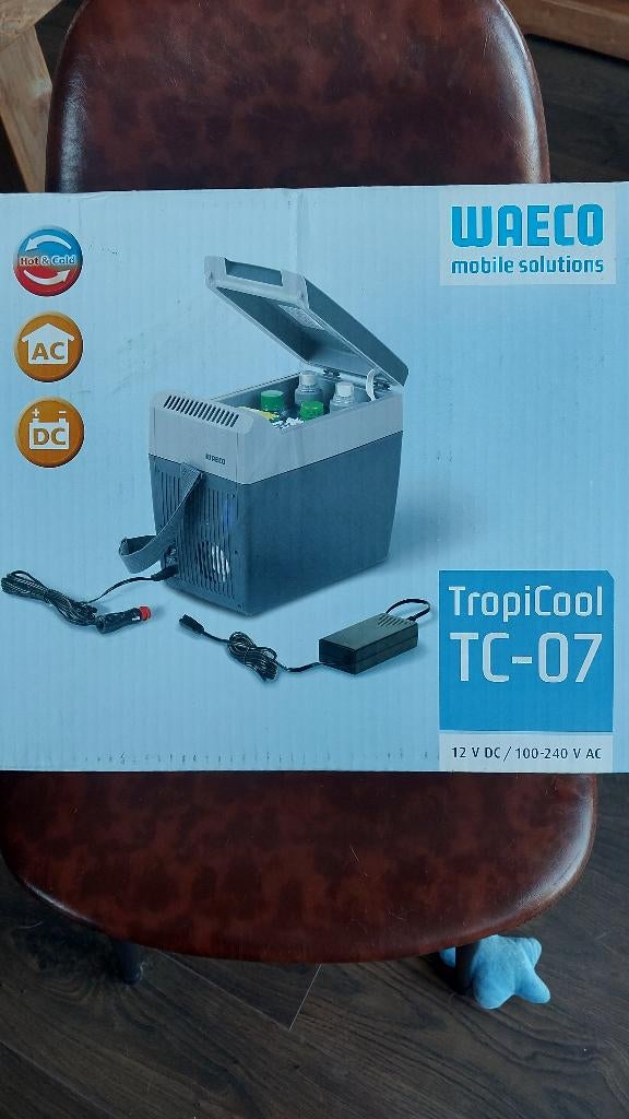 Waeco/Dometic koelbox CF07, Caravans en Kamperen, Koelboxen, Ophalen of Verzenden, Zo goed als nieuw, Koelbox, Elektrisch