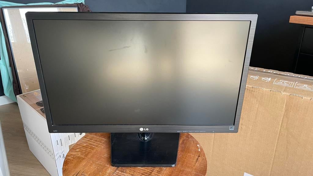 LG full HD monitor 23.6 inch 1920x1080, Computers en Software, Monitoren, Ophalen, Gebruikt, IPS, Full HD