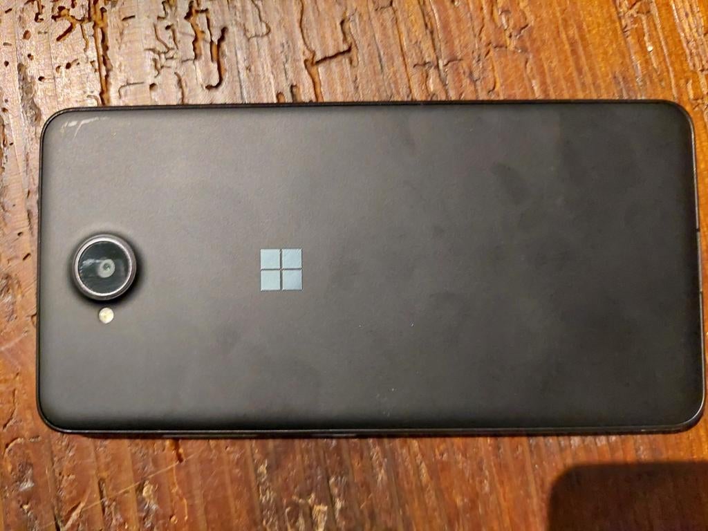 Microsoft Telefoon - Zwart, Goede Staat, Telecommunicatie, Mobiele telefoons | Overige merken, Ophalen of Verzenden, Zo goed als nieuw