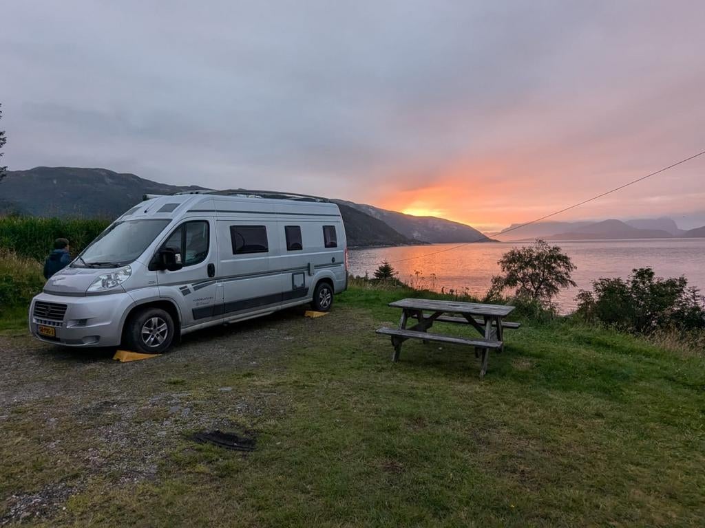 Te koop betrouwbare buscamper Karmann Davis 595, nw APK., Buscamper of Camperbus, Fiat, Tot en met 3, Particulier