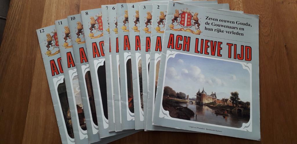 Complete collectie Ach lieve tijd Gouda, 7 eeuwen, Ophalen of Verzenden, Zo goed als nieuw