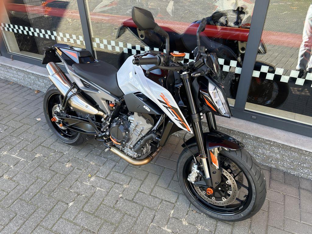 KTM KTM 790 DUKE 2023 - foto 2