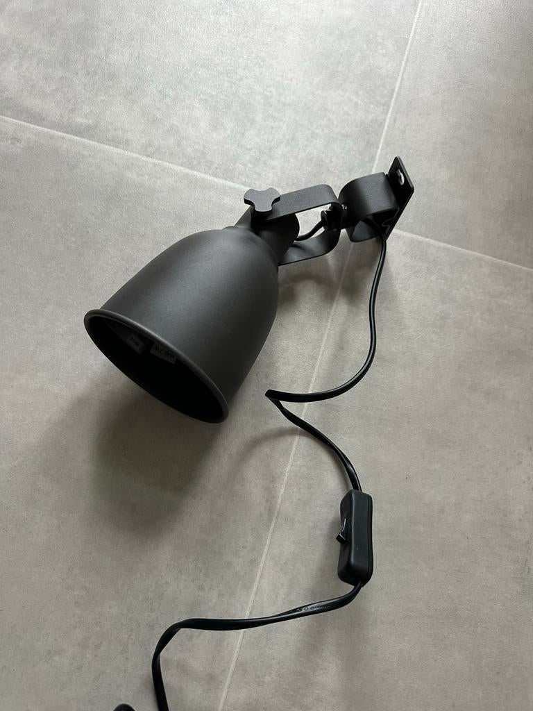 IKEA Hektar wandlamp - Zwart, industrieel design, Ophalen, Zo goed als nieuw, Metaal