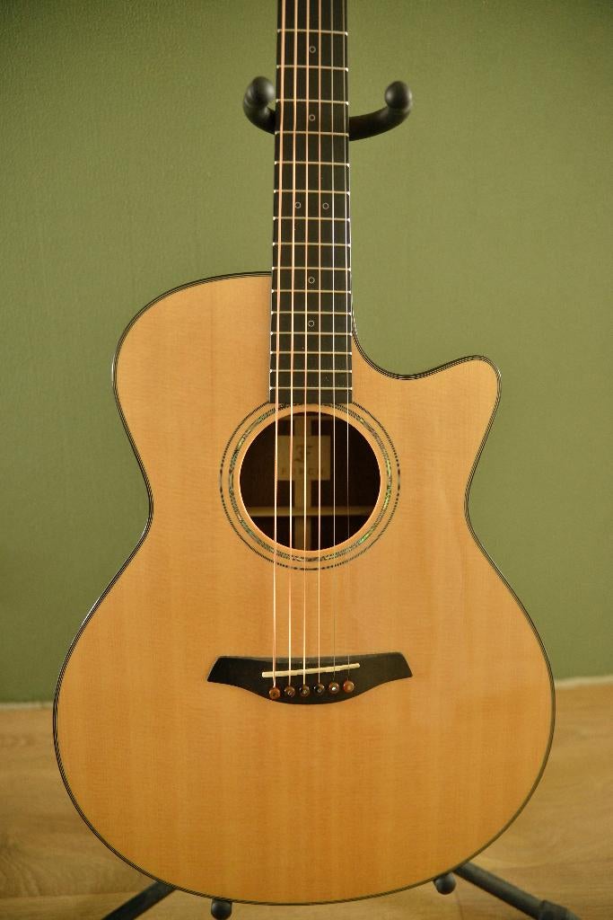 Furch Yellow GC-SR Spruce Rosewood in nieuwstaat, Ophalen of Verzenden, Zo goed als nieuw, Western- of Steelstringgitaar, Met koffer