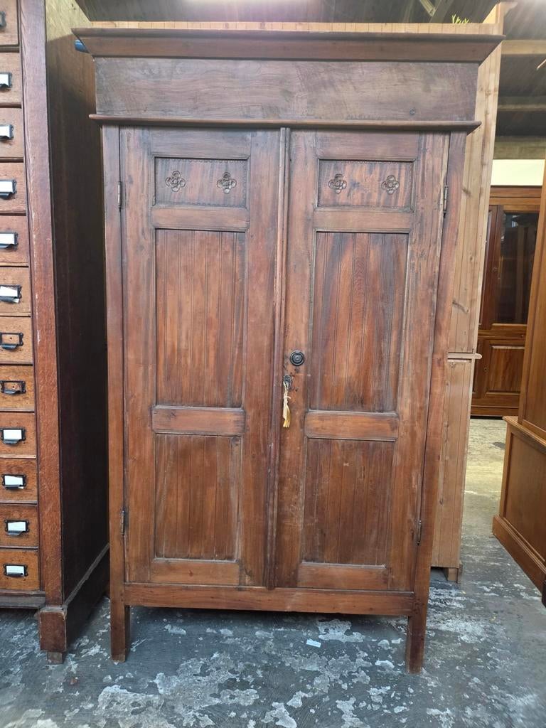 Prachtige antieke linnenkast ~ meidenkast ~ buffetkast, Ophalen