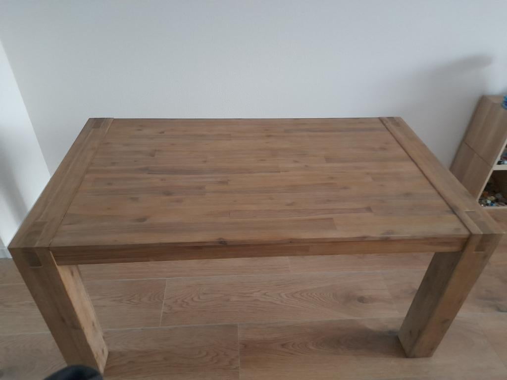 Eettafel acaciahout, Ophalen