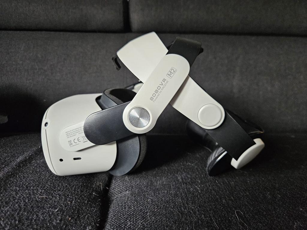 Quest 2 128GB met BoboVR headstrap en grip accessoires, Ophalen of Verzenden, Zo goed als nieuw, VR-bril, Overige platformen