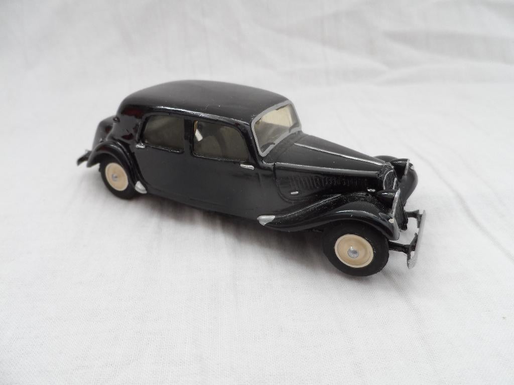 Citroën Traction 11 Normale zwart miniatuur auto, Ophalen of Verzenden, Gebruikt, Auto, Dinky Toys