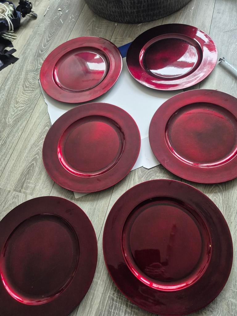 6 Rode onderborden, decoratief, gebruikt, Overige materialen, Gebruikt, Ophalen of Verzenden, Bord(en)