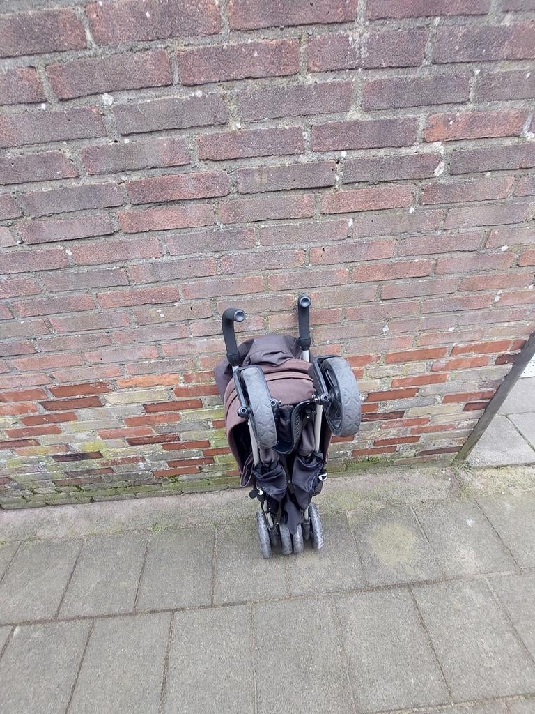 Bruine kinderbuggy, Kinderen en Baby's, Ophalen