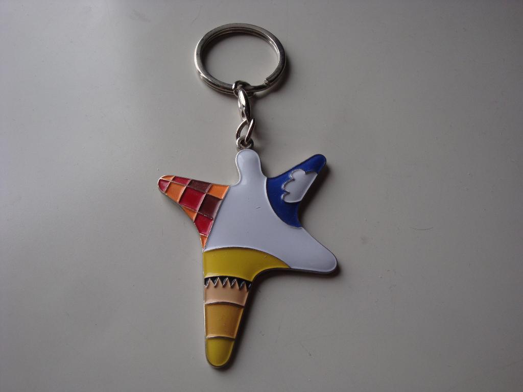 Aparte sleutelhanger, emaille nieuw, Verzamelen, Sleutelhangers, Ophalen of Verzenden, Nieuw, Knuffel of Figuurtje