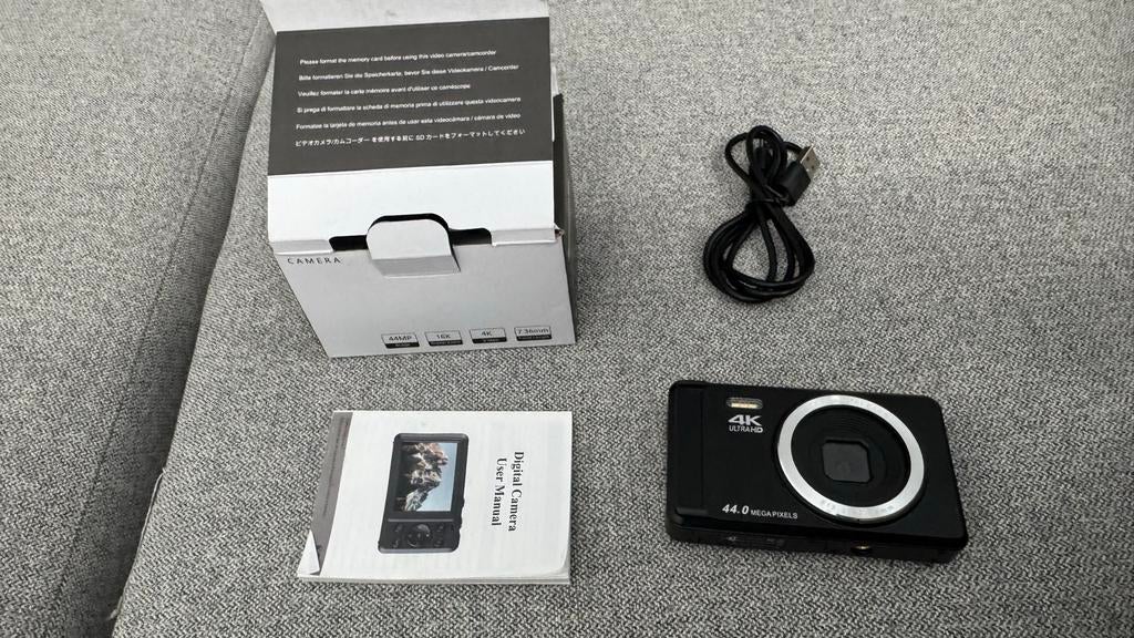 Digitale camera 44MP 16x zoom 4K video, Gebruikt, Compact, Ophalen of Verzenden, Overige Merken