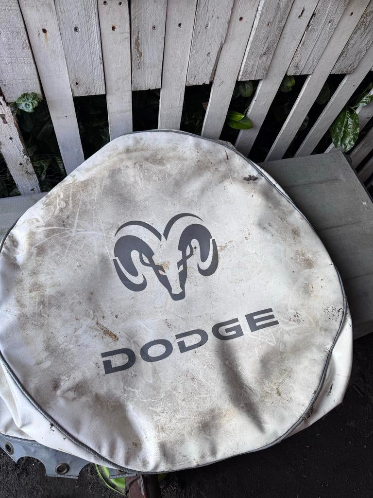 Dodge Wielhoes - Bescherming voor Reservewiel, Ophalen of Verzenden, Gebruikt