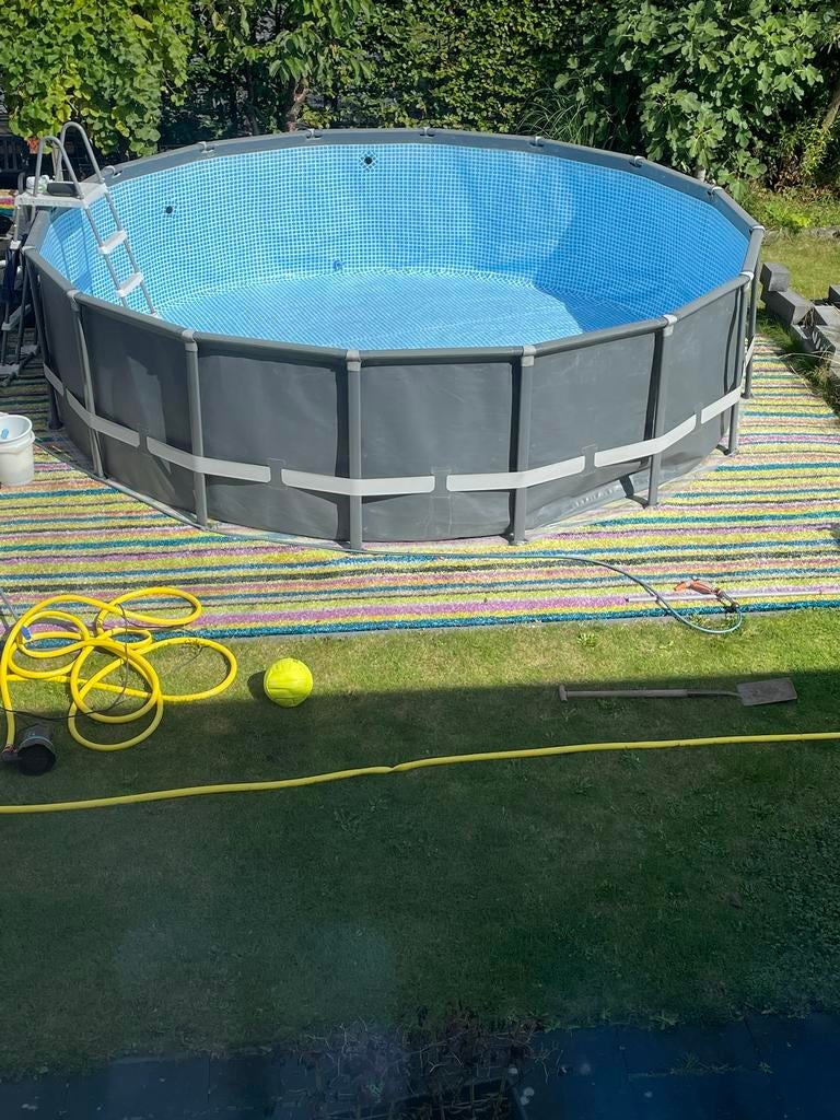 Intex 4m88 opzetzwembad met filter, pomp en chloorgenerator, Gebruikt, Rond, 300 cm of meer, Ophalen