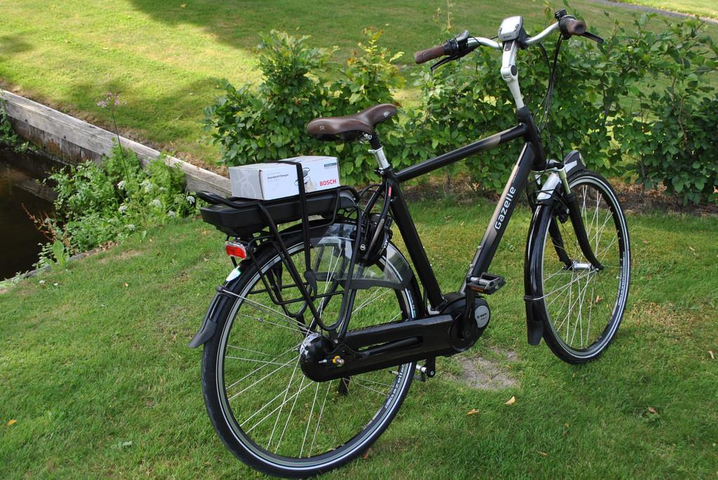 Gazelle Orange C7 Framemaat 57 cm 400 WH accu, Wilhelminaweg 8
6951 bp  Dieren, NL, Gazelle, Info@gazelle.nl, Zo goed als nieuw