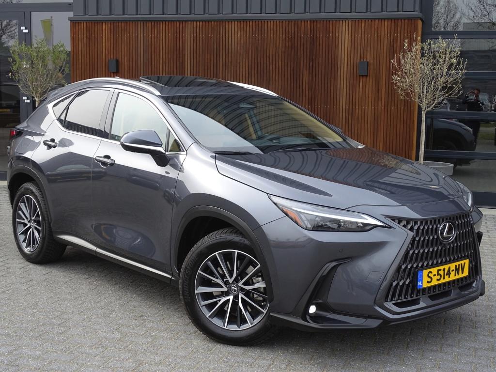 Lexus NX 450h+ AWD 309PK Launch Ed / 360° *NAP* (bj 2023), Automaat, 309 pk, Gebruikt, Euro 6