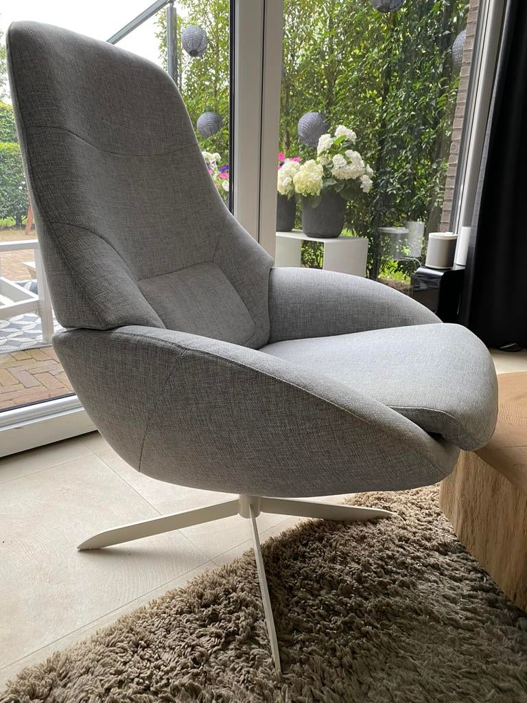 Bolia Saga met poef, Ophalen, Gebruikt