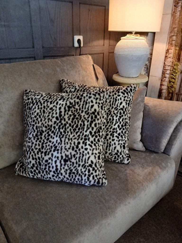 Sierkussens 45x45 cm Panterprint, Huis en Inrichting, Woonaccessoires | Kussens, Zwart, Nieuw, Ophalen of Verzenden, Onbekend